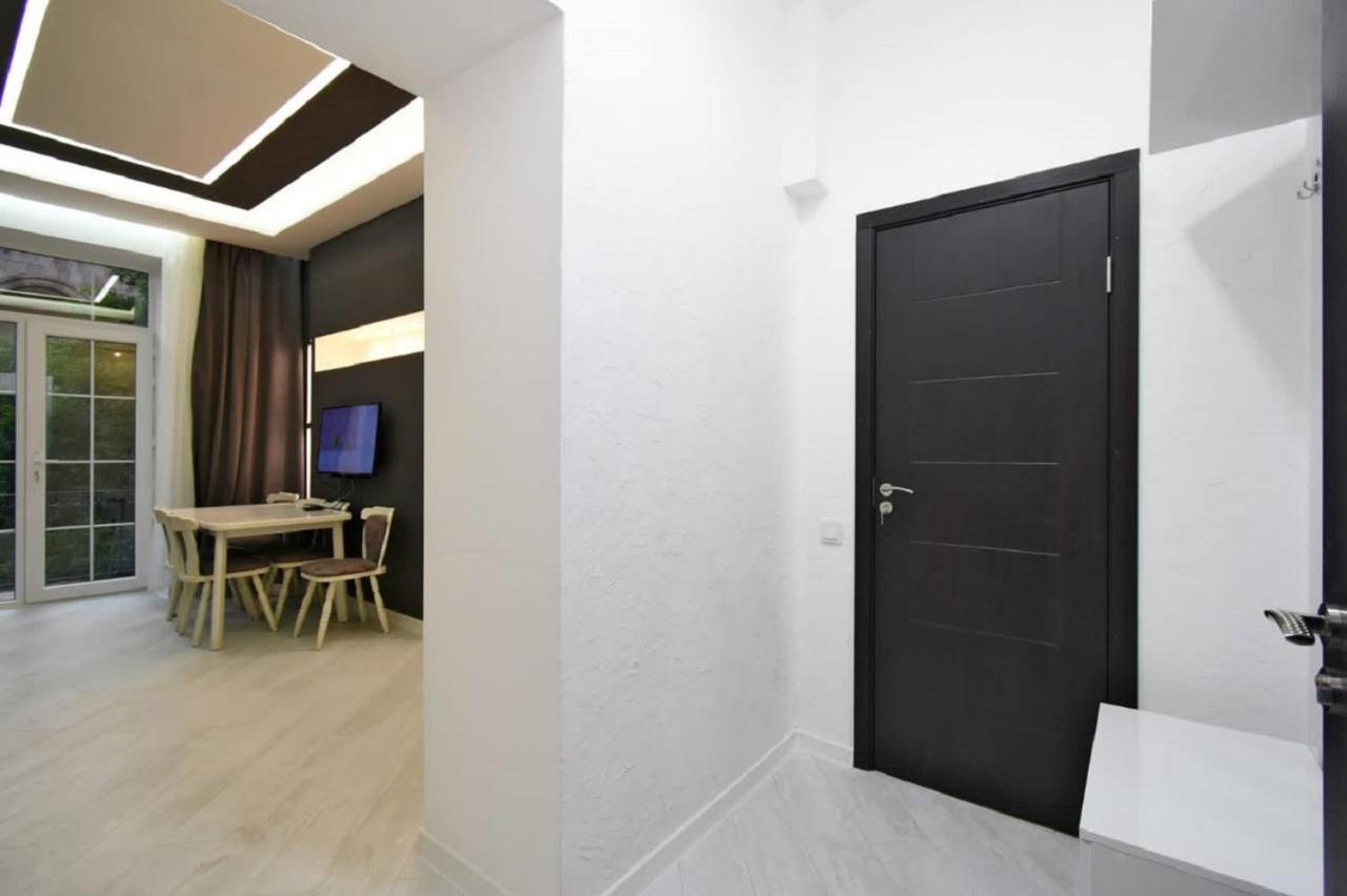 The Best Apartments In The Center Erivan Exterior foto